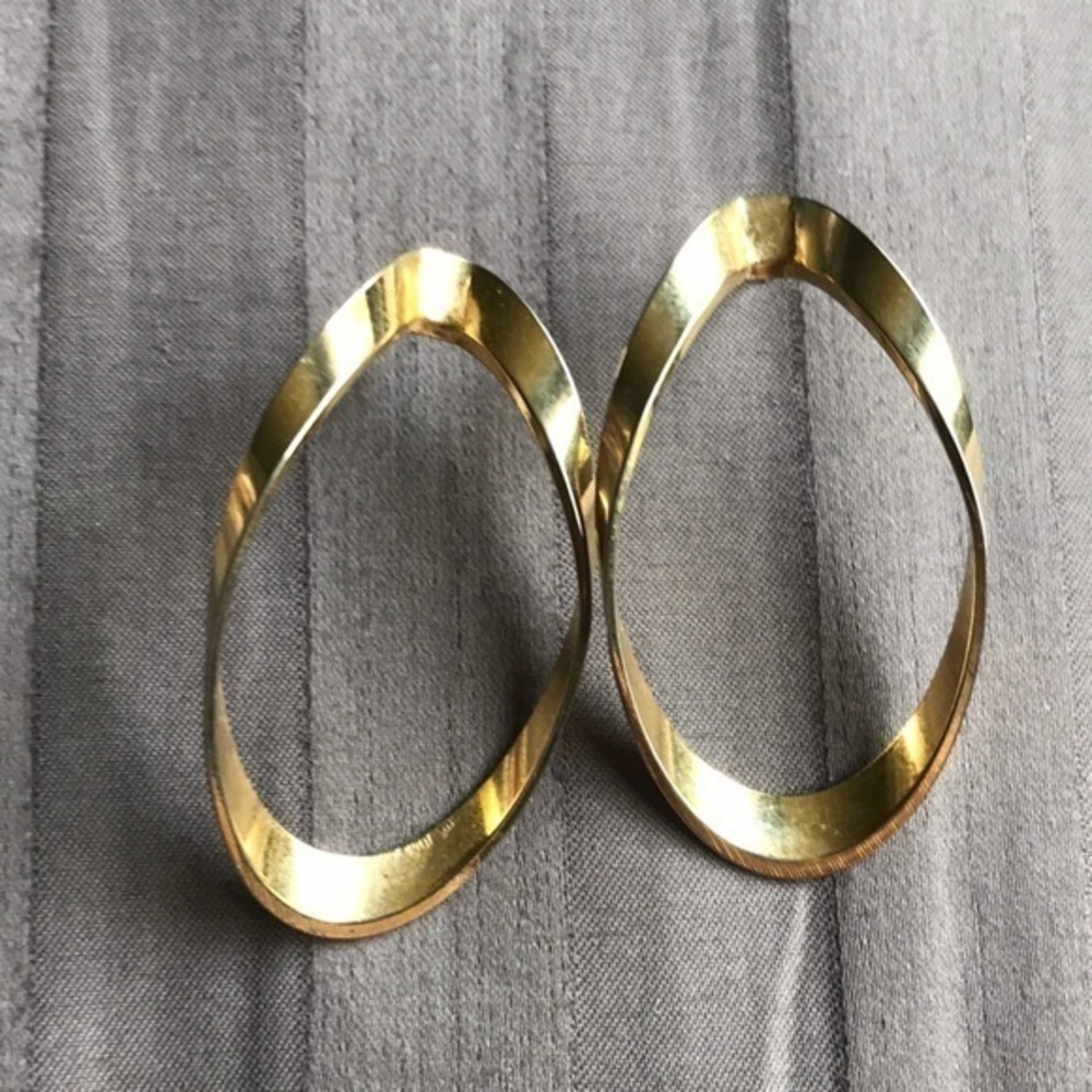Gold oblong earrings with 2” drop